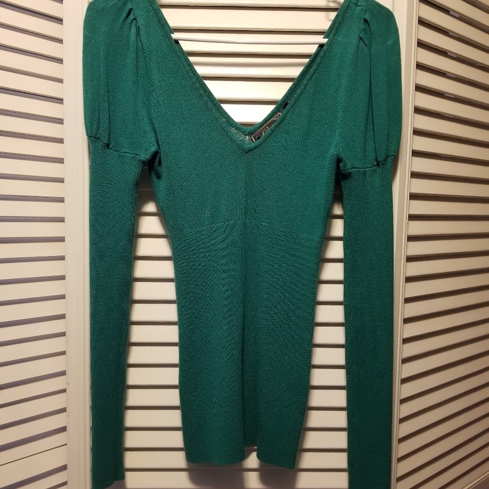 Guess sweater